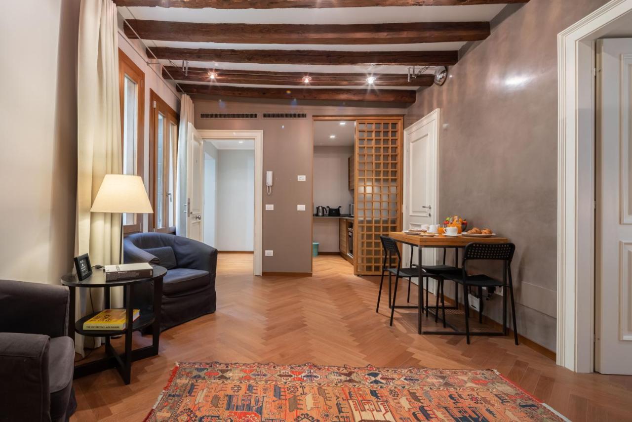 Ve.N.I.Ce. Cera Tintoretto Suite Βενετία Εξωτερικό φωτογραφία